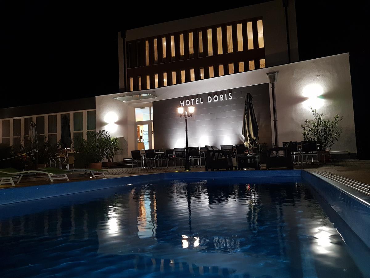 Doris Hotel Siofok Exterior photo